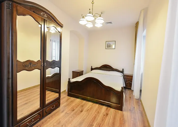 Le Petit Paris 3* Cluj-Napoca